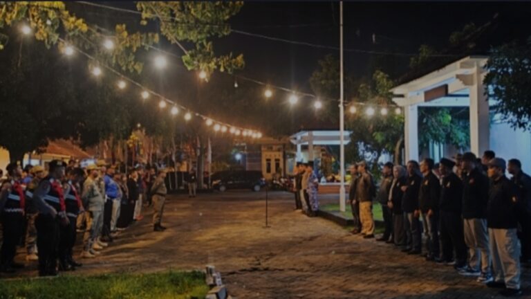 Pj Bupati Jombang Pimpin Apel Penertiban APK Pemilu 2024