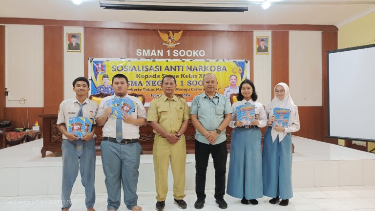 Selamatkan Generasi Muda Dari Ancaman Jerat Narkoba, SMA Negeri 1 Sooko Intens Gelar Sosialisasi Bersama Polres Mojokerto