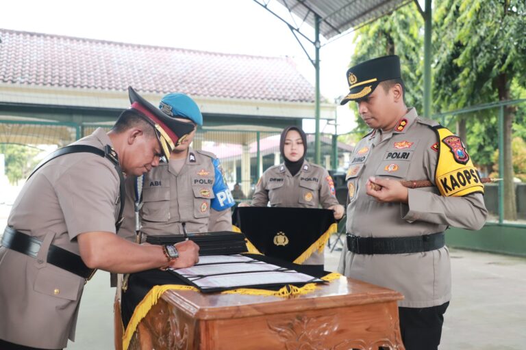 Upacara Sertijab, Sembilan Jabatan Polres Kediri Dirotasi