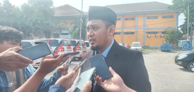 Sekitar 1032 PPS Ucapkan Sumpah Jabatan dan Dilantik oleh KPU Kabupaten Kediri untuk Pilkada 2024