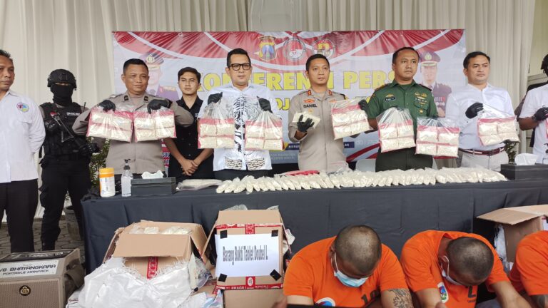 Polres Mojokerto Kota Berhasil Menyita Jutaan Pil Double L