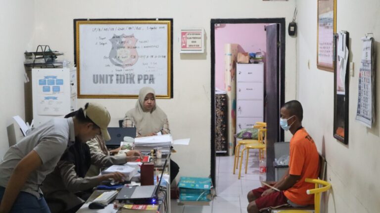 Ayah Tiri Tega Cabuli Anak Dibawah Umur, Kini Diamankan Polisi