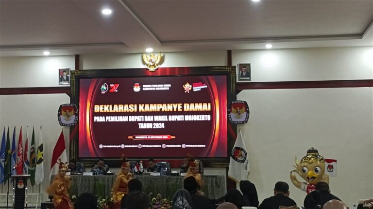 KPU Kabupaten Mojokerto Gelar Deklarasi Kampanye Damai, Berharap Pilkada 2024 Berjalan Aman
