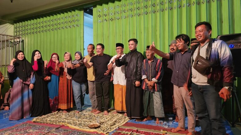 Gerakan “Polo Pendem” LSM JRPK Sosialisasikan Keberhasilan Kepemimpinan Mundjidah Wahab dan Sumrambah di Jombang