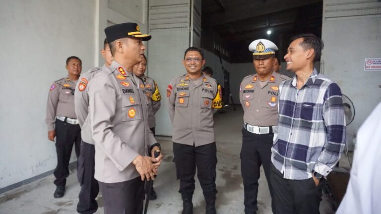 Kapolres Mojokerto Kota Pastikan Keamanan Gudang Logistik KPU Menjelang Pilkada 2024