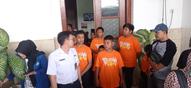 Rayakan Hari Anak Nasional 2025 PT KAI Daop 7 Madiun Berikan Discount Tiket 20 Persen Bagi ABK