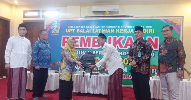 UPT BLK Kediri Secara Resmi Buka Pelatihan Teknisi Akuntansi kepada Santri Ponpes Lirboyo Kediri